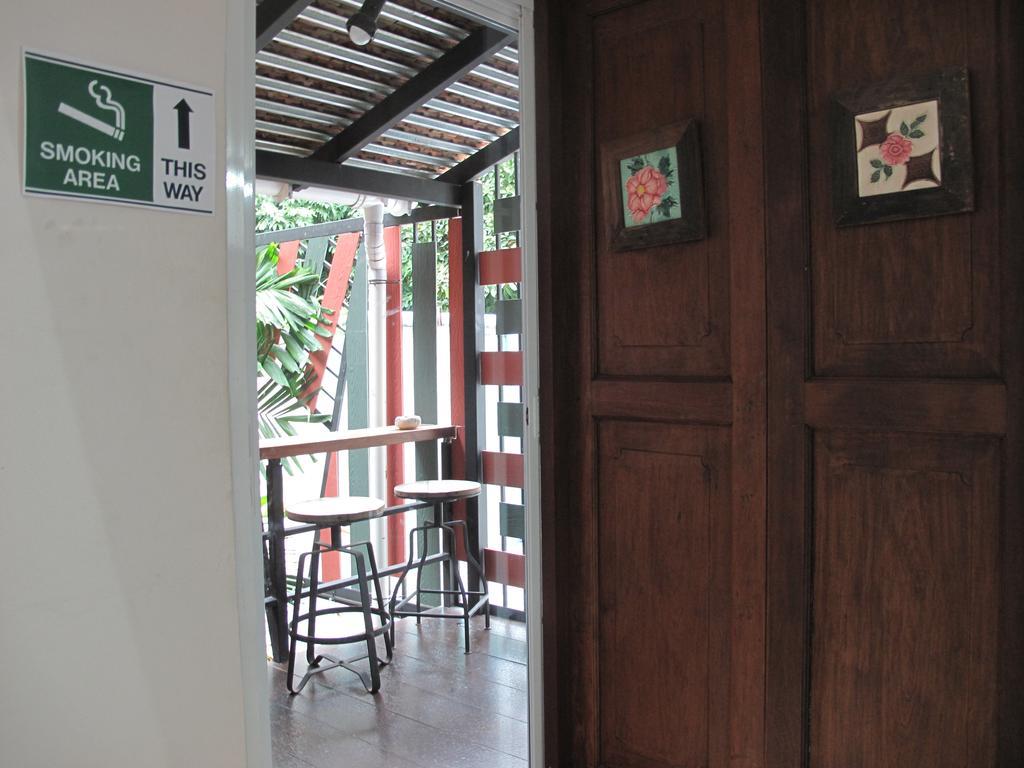 Rada Arak 79/4 Hostel Chiang Mai Exterior foto