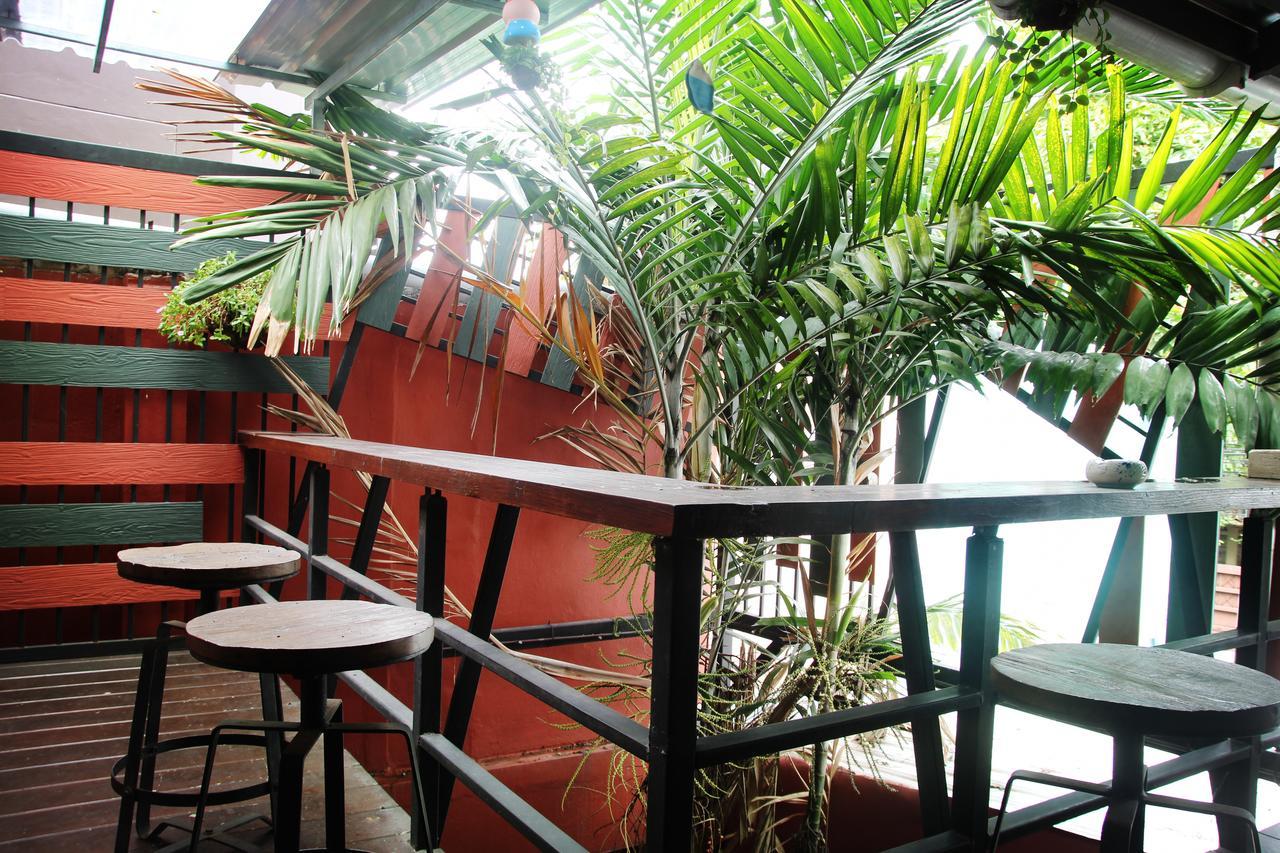 Rada Arak 79/4 Hostel Chiang Mai Exterior foto